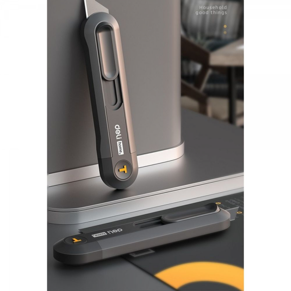 Набор технических ножей "Home Series Black" Deli HT4003 (ножи 9мм+18мм+Т-образный), эксклюзивный дизайн, корпус из высококачественного софттач пластика