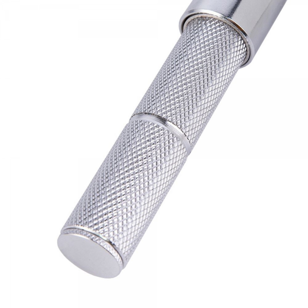 Динамометрический ключ предельный Deli DL170050 10-50Нм, 3/8", головка Cr-Mo, 72 зуба, точность +/- 3%, противоскользящая рукоятка, кейс