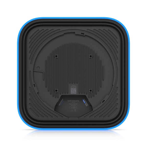 Точка доступа Wi-Fi Ubiquiti UniFi E7 AP 2,4+5+6 ГГц, Wi-Fi 7, 4х4 MU-MIMO, 802.3bt, 1х 10G RJ45, 1х 1G RJ45