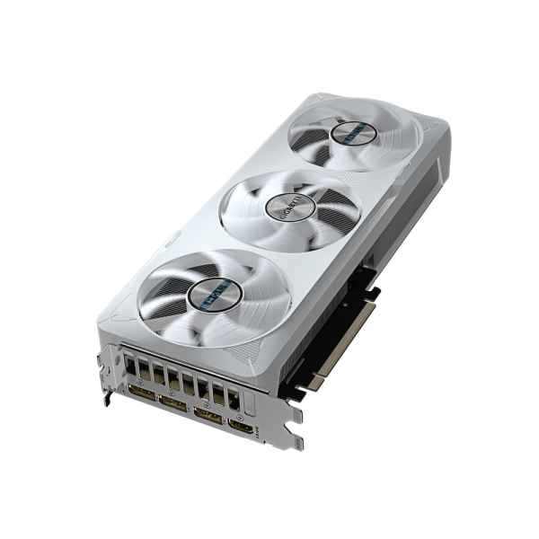Видеокарта Gigabyte RTX5070 EAGLE OC ICE SFF 12GB GDDR7 192bit 3xDP HDMI 3FAN RTL