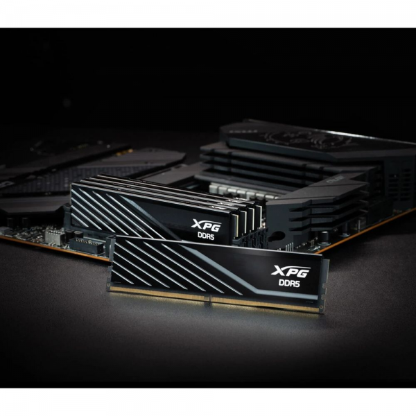 Модуль памяти ADATA 16GB DDR5 6000 DIMM XPG Lancer Blade RGB