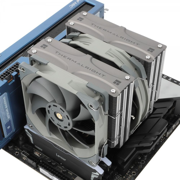 Вентилятор Cooler Thermalright Frost Commander 140 / PWM/ all Intel/AMD/ 2 fans/8mm*5/ Screws