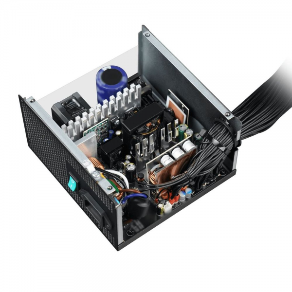 Блок питания Deepcool PN650D-FC