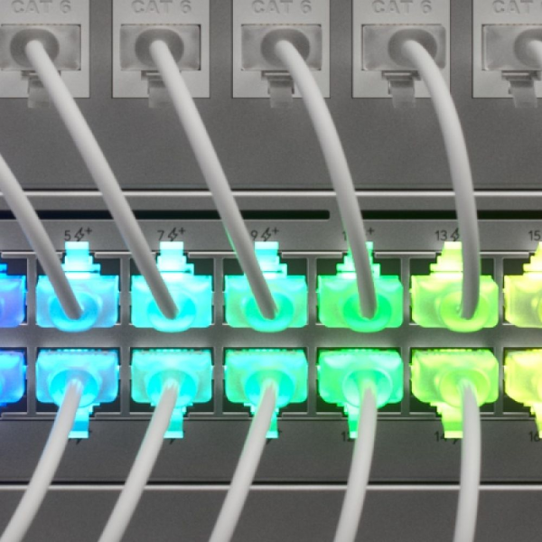 Кабель Ubiquiti UniFi Etherlighting Patch Cable Нанотонкий патч-корд с поддержкой 10 GbE, предназначенный для демонстрации эффектов Etherlighting™.