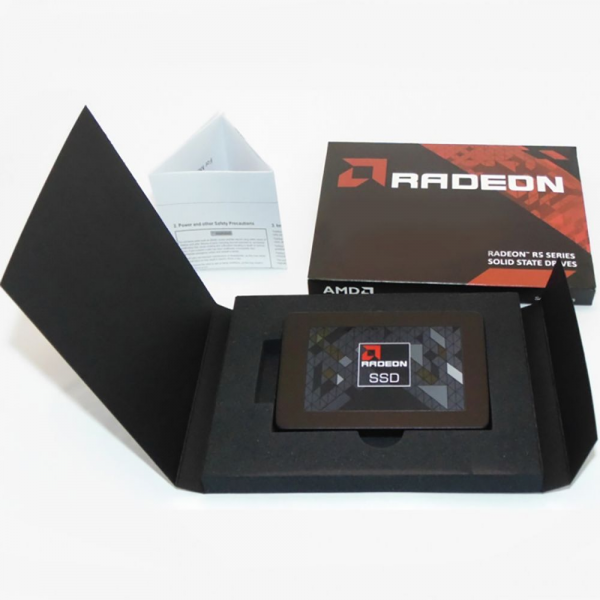 Твердотельный накопитель SSD AMD Radeon R5 R5SL256G 256GB 2.5" Client SATA 6Gb/s, 3D TLC, RTL (183382) {100}